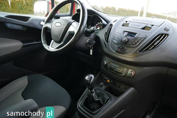 Ford Transit Courier Minivan 2019