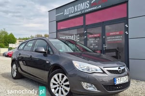 Opel Astra Kombi 2011