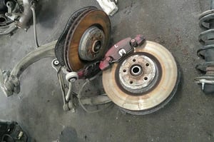 Audi A6 S6 C7 4G 3,0TDI ZWROTNICA PIASTA PRAWA/LEWA 10349AF00