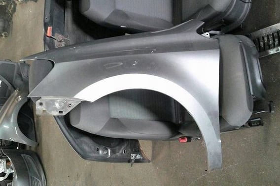 VW POLO V 6R BŁOTNIK PRZÓD PRAWY MASKA PAS PRZÓD LD7R