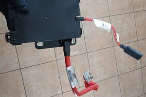 JAGUAR XF X250 LIFT MODUŁ BEZPIECZNIKÓW CX23-14A067-BB