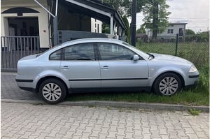 Volkswagen Passat Sedan 2001