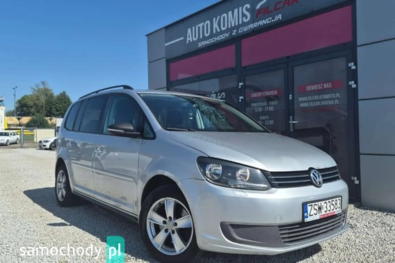 Volkswagen Touran Minivan 2011