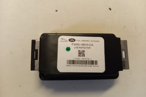 JAGUAR XF III MODUŁ USB FW93-19010-CA