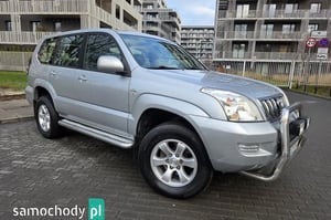 Toyota Land Cruiser SUV 2005