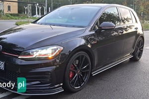 Volkswagen Golf Hatchback 2017