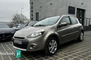 Renault Clio Hatchback 2010