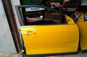 KIA STONIC DRZWI PRZÓD PRAWE/LEWE MYW