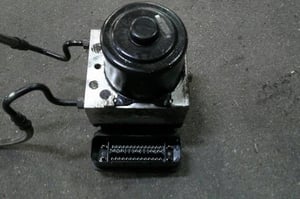 VW AMAROK 2H POMPA ABS 2H0614517C