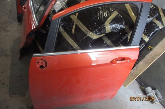 FORD B-MAX DRZWI PRZÓD/TYŁ PRAWE/LEWE IC
