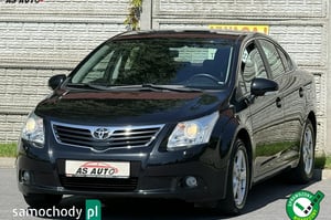 Toyota Avensis Sedan 2011