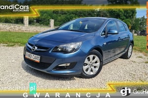 Opel Astra Hatchback 2014