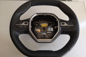 PEUGEOT 208 II KIEROWNICA MULTIFUNKCYJNA SKÓRA 640497100B