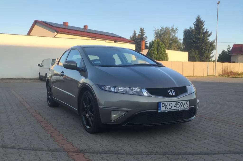 civic Honda Civic 77' oldtimer - 7587225725 - oficjalne