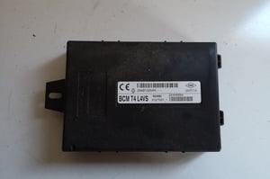 OPEL VIVARO B MODUŁ BCM 284B13254R