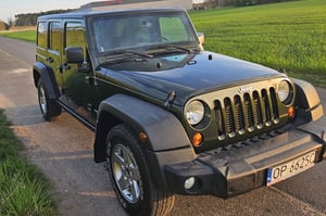 Jeep Wrangler Hatchback 2011