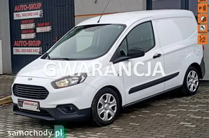 Ford Transit Courier Furgon 2022