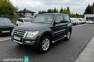 Mitsubishi Pajero Terenowy 2016