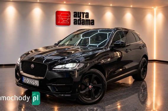 Jaguar F-Pace SUV 2018