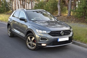 Volkswagen T-Roc SUV 2019