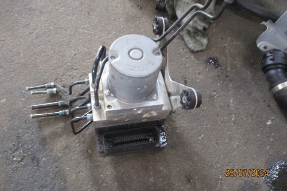 BMW F10 F11 POMPA ABS 6799515-01