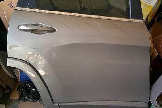 JEEP CHEROKEE KL DRZWI TYŁ PRAWE PT6