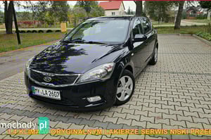 Kia Ceed Hatchback 2009