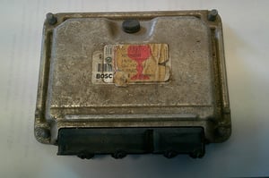 VW GOLF IV 1,4 16V STEROWNIK SILNIKA 036997032X