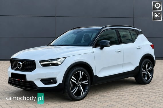 Volvo XC40 SUV 2021