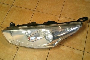 FORD B-MAX LAMPA PRZÓD LEWA AV11-13W030-AF EU