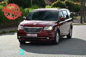 Chrysler Town & Country Minivan 2014