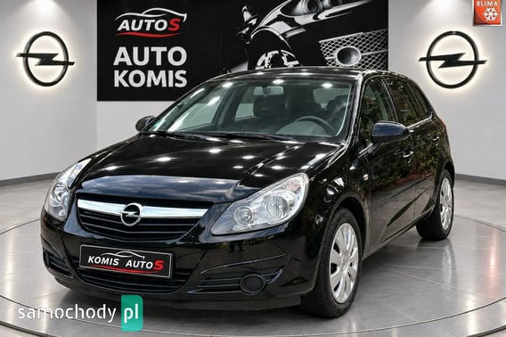 Opel Corsa Hatchback 2011