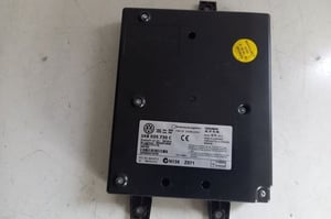 VW PASSAT B6  MODUŁ STEROWNIK BLUETOOTH 1K8035730C