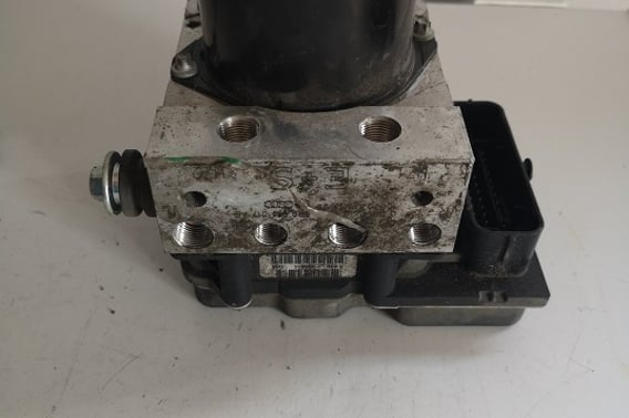 VW POLO 6R POMPA ABS 6R0907379AJ