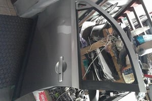 NISSAN QASHQAI J10 DRZWI PRZÓD LEWE KYO G