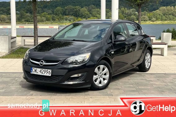 Opel Astra Hatchback 2014
