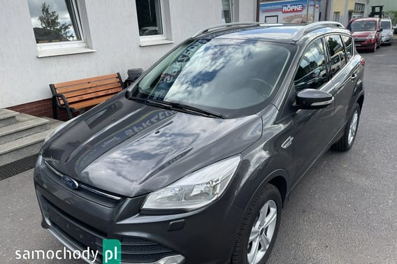 Ford Kuga SUV 2016