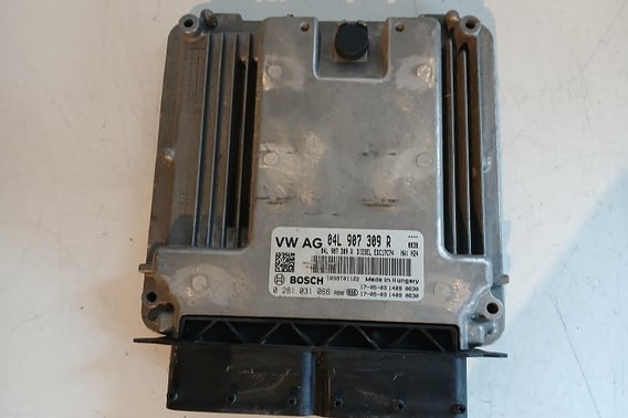 VW PASSAT B8 MODUŁ STEROWNIK SILNIKA 04L907309R