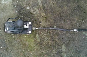 AUDI A4 B8 2,0TDI LEWAREK ZMIANY BIEGÓW 8K1713041AD