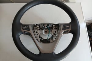 TOYOTA AVENSIS T27 KIEROWNICA MULTIFUNKCYJNA SKÓRA 45100-05550