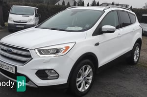 Ford Kuga SUV 2017