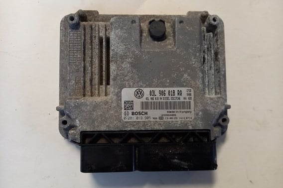 SKODA SUPERB II LIFT MODUŁ STEROWNIK SILNIKA 03L906018RQ