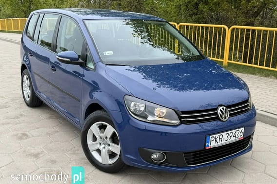 Volkswagen Touran Minivan 2010