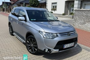 Mitsubishi Outlander SUV 2015