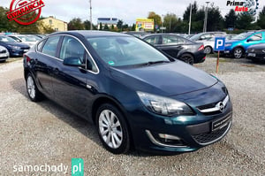 Opel Astra Sedan 2014