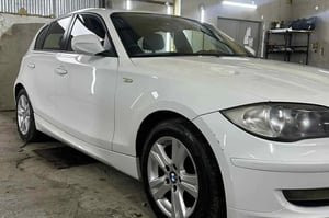 BMW 1 Seria Sedan 2010