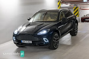 Aston Martin DBX SUV 2020