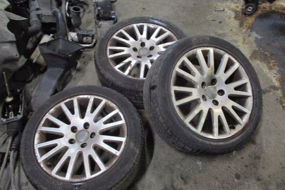 AUDI A4 B7 ALUFELGI 17 CALI KOMPLET
