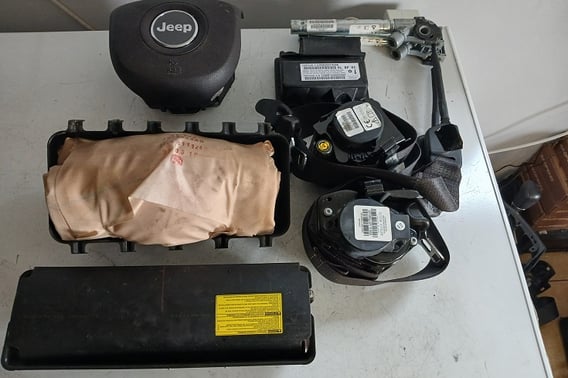 JEEP CHEROKEE KL PODUSZKI PASY NAPINACZE SENSOR KOMPLET EUROPA