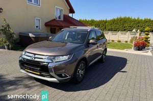 Mitsubishi Outlander SUV 2016